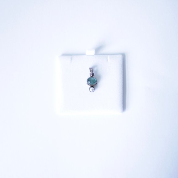 • the vtg stacked gemstone pendant - Picture 3 of 7